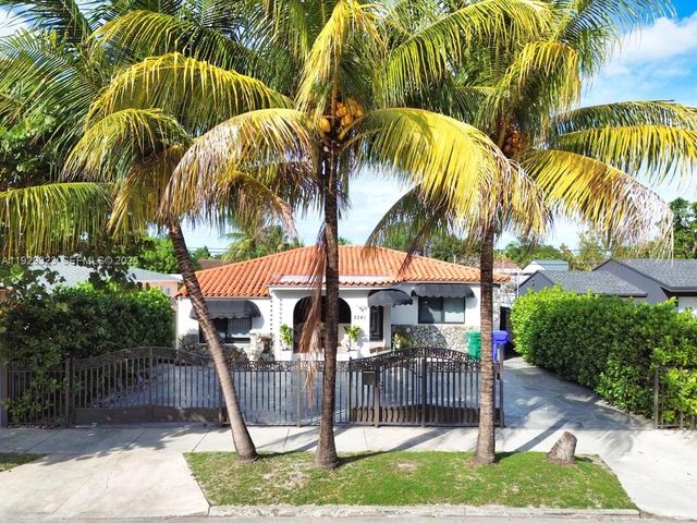 2241 SW 26th St, Miami, FL 33133