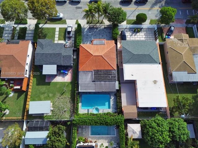 2241 SW 26th St, Miami, FL 33133