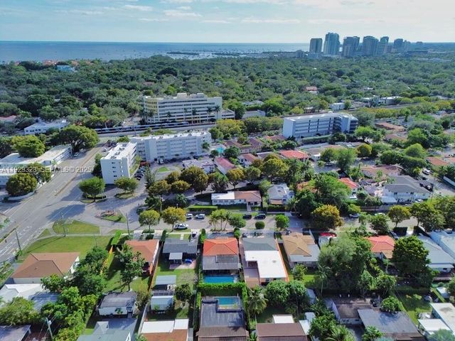 2241 SW 26th St, Miami, FL 33133