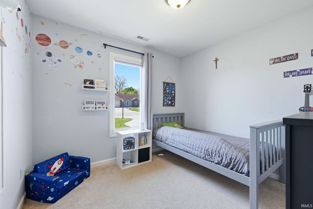 2910 Marguerite Drive, Huntertown, IN 46748