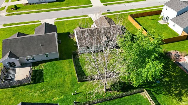 2910 Marguerite Drive, Huntertown, IN 46748