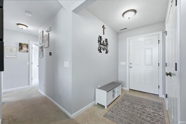 2910 Marguerite Drive, Huntertown, IN 46748