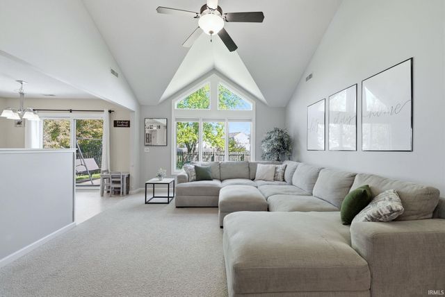 2910 Marguerite Drive, Huntertown, IN 46748