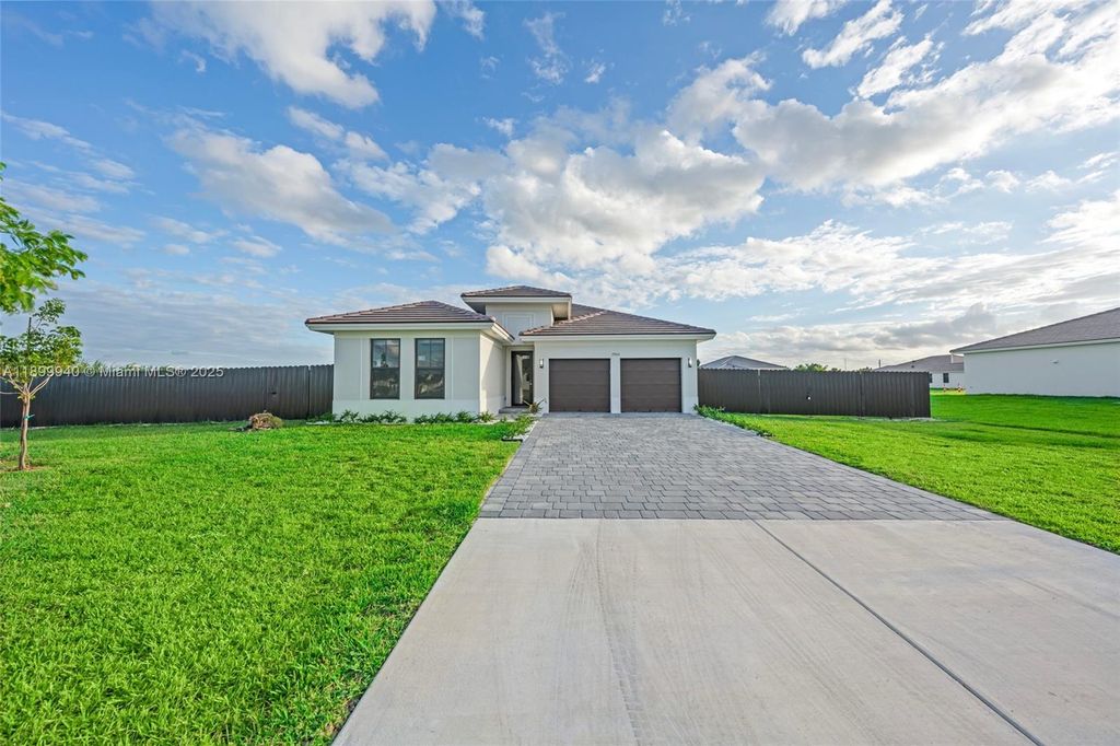 19504 SW 324th St, Homestead, FL 33030