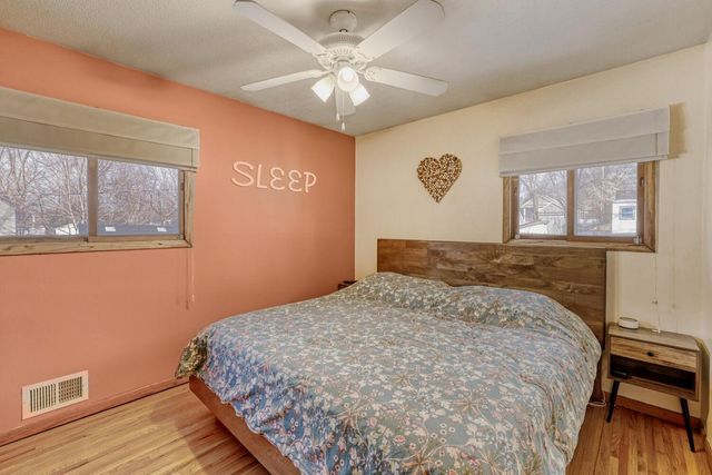 565 Hugo Street NE, Fridley, MN 55432