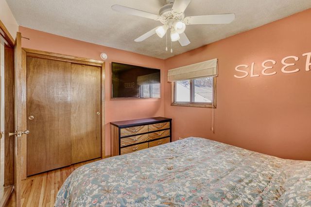 565 Hugo Street NE, Fridley, MN 55432