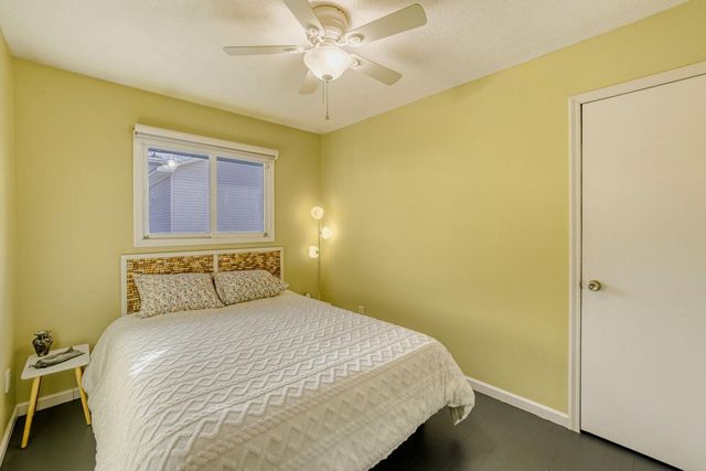 565 Hugo Street NE, Fridley, MN 55432