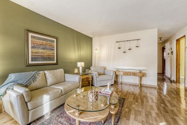 565 Hugo Street NE, Fridley, MN 55432