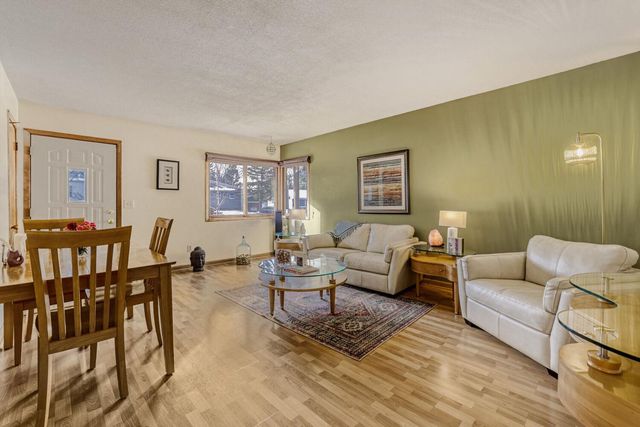 565 Hugo Street NE, Fridley, MN 55432