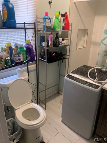 105 Eloise, Syracuse, NY 13207