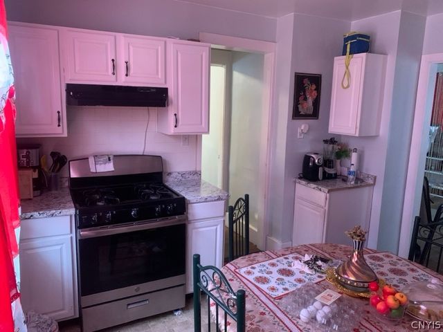 105 Eloise, Syracuse, NY 13207