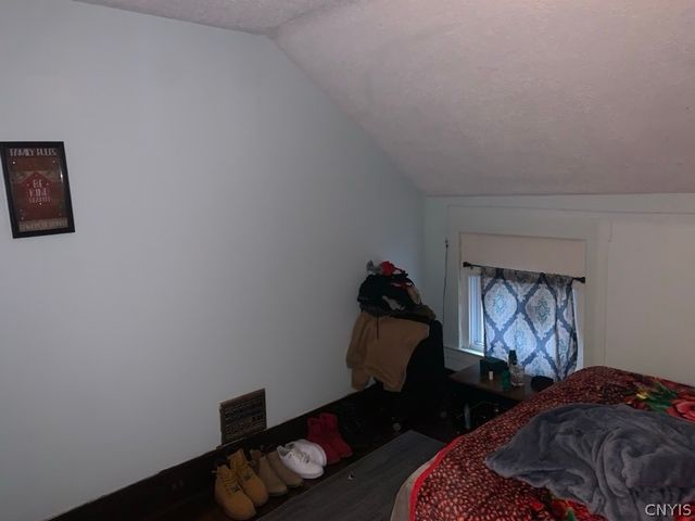 105 Eloise, Syracuse, NY 13207