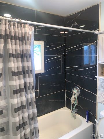 105 Eloise, Syracuse, NY 13207