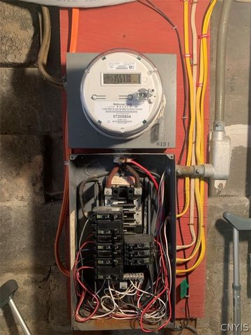 105 Eloise, Syracuse, NY 13207