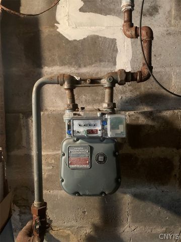 105 Eloise, Syracuse, NY 13207