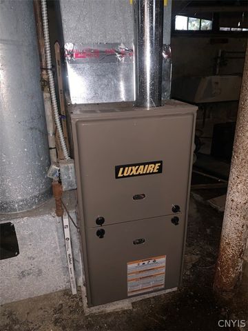 105 Eloise, Syracuse, NY 13207