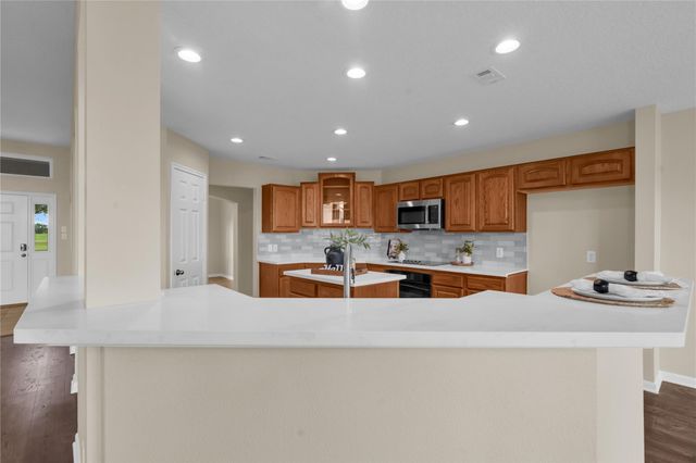 11004 Mlcak Road, Sealy, TX 77474