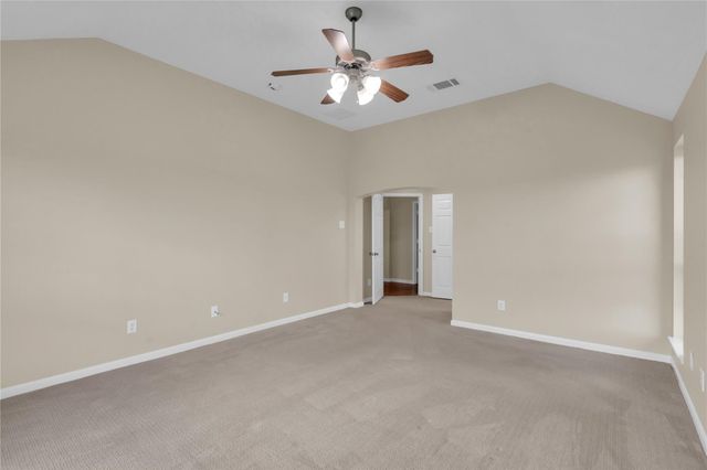11004 Mlcak Road, Sealy, TX 77474