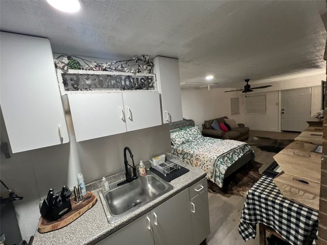 200 33rd Street, Mineral Wells, TX 76067