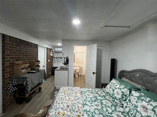 200 33rd Street, Mineral Wells, TX 76067