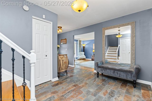 21450 Virginia Street, Southfield, MI 48076
