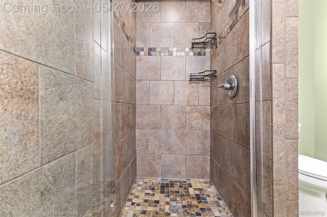 21450 Virginia Street, Southfield, MI 48076