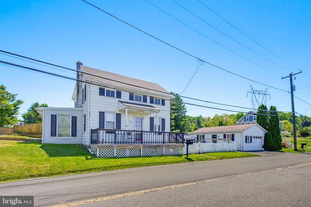 713 KINDERHOOK RD, Columbia, PA 17512