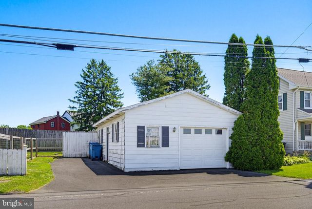 713 KINDERHOOK RD, Columbia, PA 17512