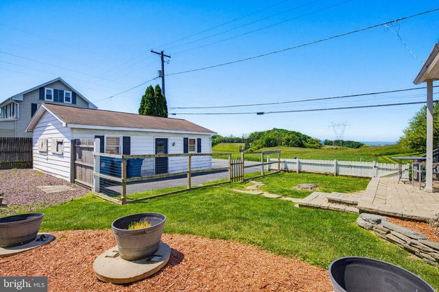 713 KINDERHOOK RD, Columbia, PA 17512