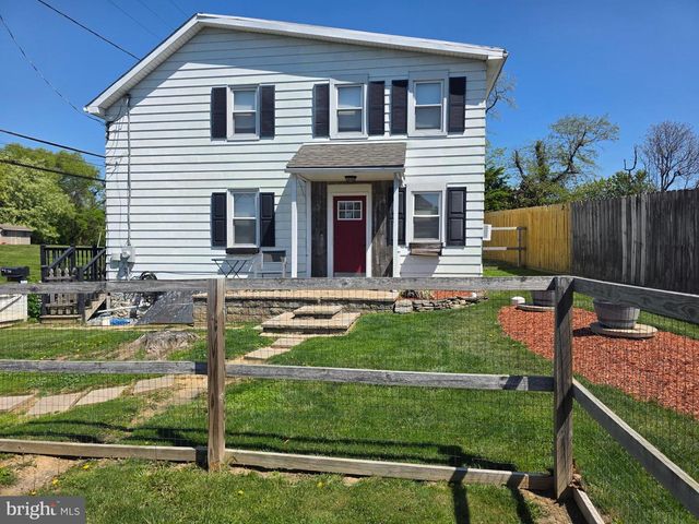 713 KINDERHOOK RD, Columbia, PA 17512