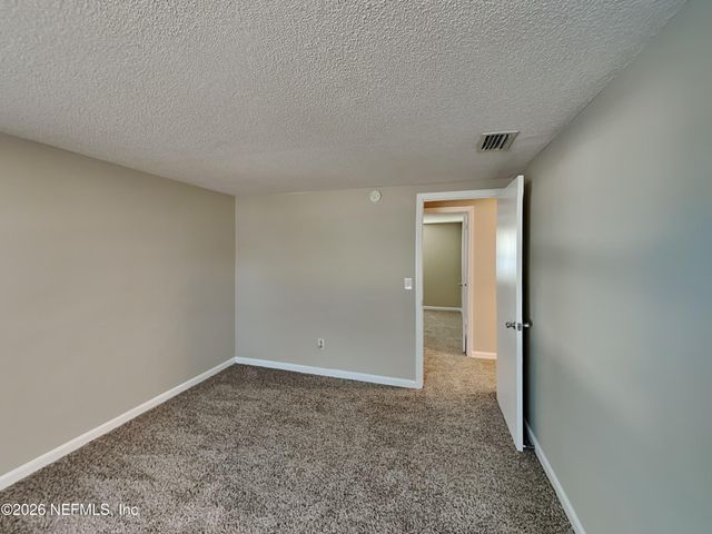 2816 COMMANCHE Avenue, Orange Park, FL 32065