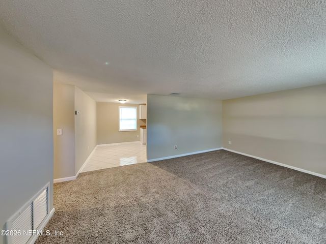 2816 COMMANCHE Avenue, Orange Park, FL 32065