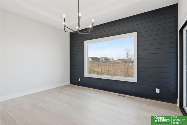 11003 S 100th Street, Papillion, NE 68046