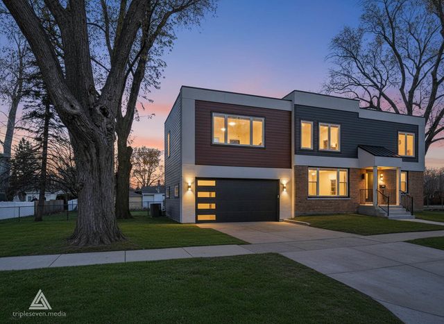 500 N Fairview Avenue, Mount Prospect, IL 60056