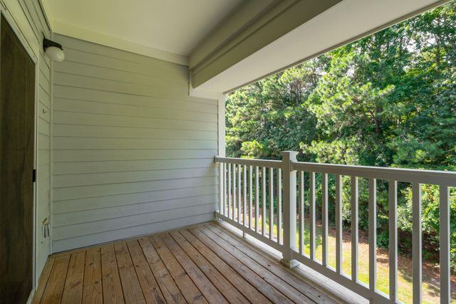 1300 Park West Boulevard 811, Mount Pleasant, SC 29466