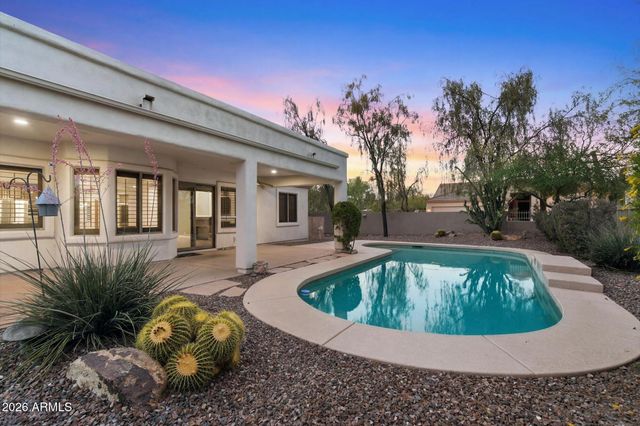 5571 E Via Montoya Drive, Phoenix, AZ 85054