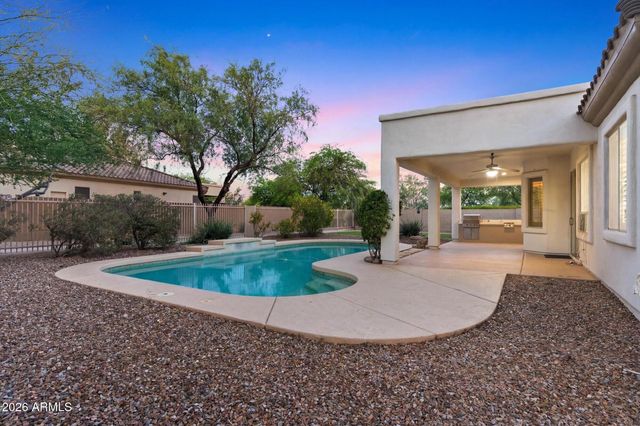 5571 E Via Montoya Drive, Phoenix, AZ 85054