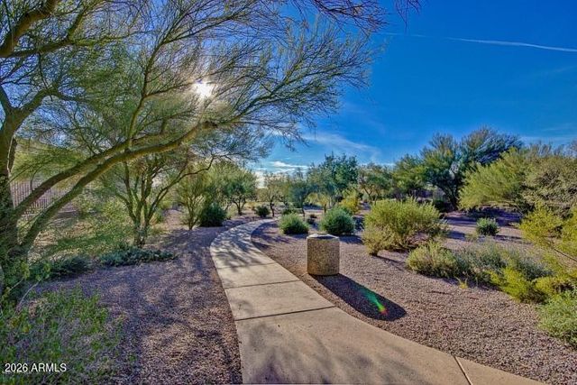 5571 E Via Montoya Drive, Phoenix, AZ 85054