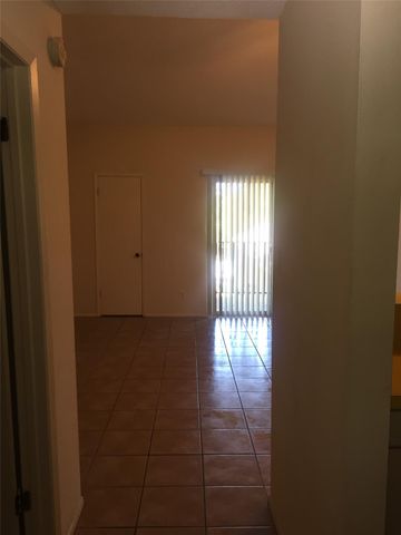 630 Maiden LN H, Austin, TX 78705