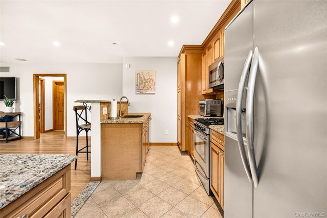 19950 21st Avenue 1158, Whitestone, NY 11357