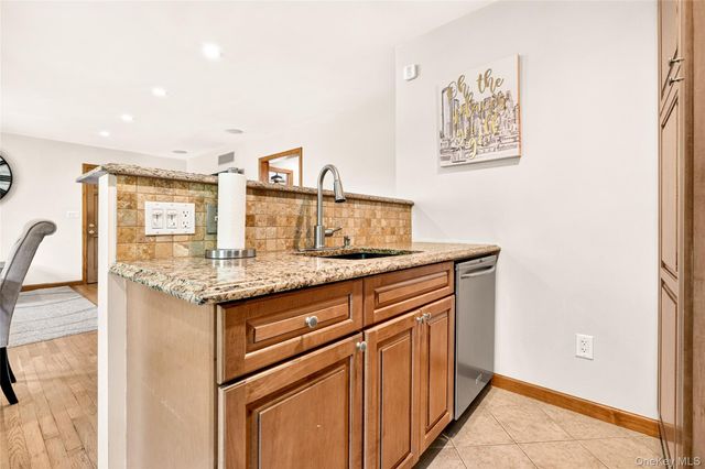 19950 21st Avenue 1158, Whitestone, NY 11357