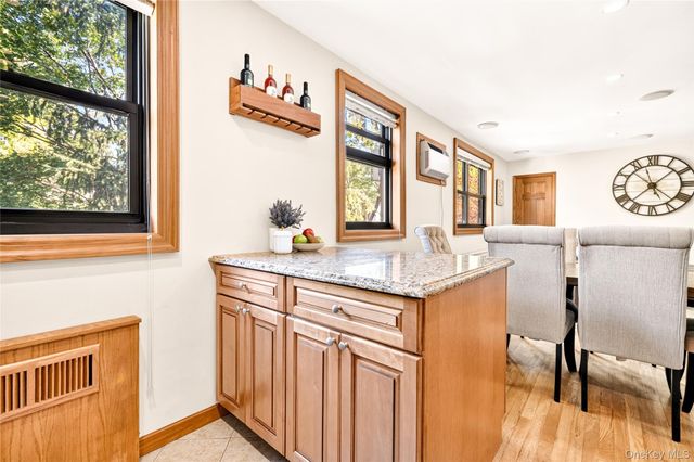 19950 21st Avenue 1158, Whitestone, NY 11357