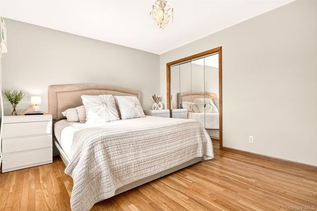 19950 21st Avenue 1158, Whitestone, NY 11357