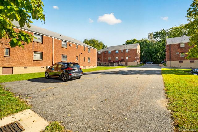 19950 21st Avenue 1158, Whitestone, NY 11357