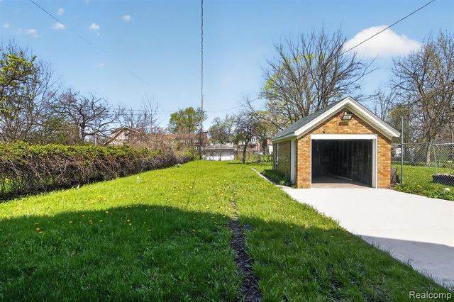 2534 Lamothe Street, Detroit, MI 48206