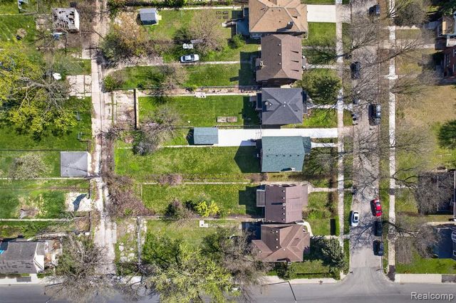 2534 Lamothe Street, Detroit, MI 48206