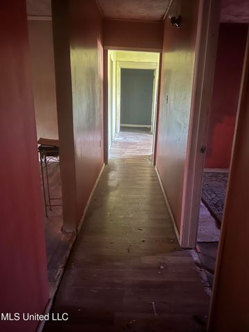 1012 Terrace Avenue, Jackson, MS 39209