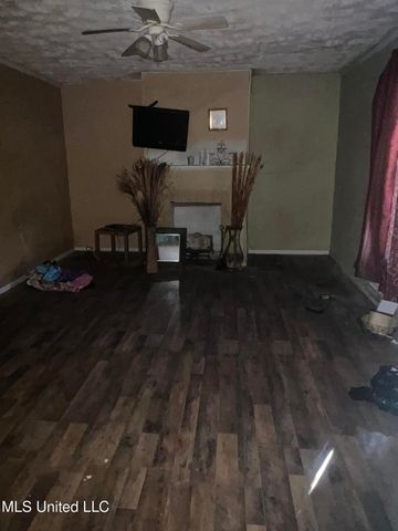 1012 Terrace Avenue, Jackson, MS 39209