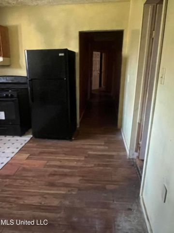 1012 Terrace Avenue, Jackson, MS 39209