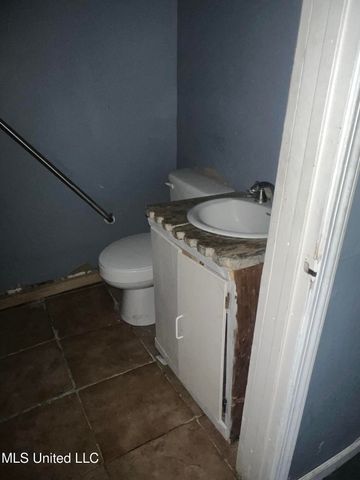 1012 Terrace Avenue, Jackson, MS 39209